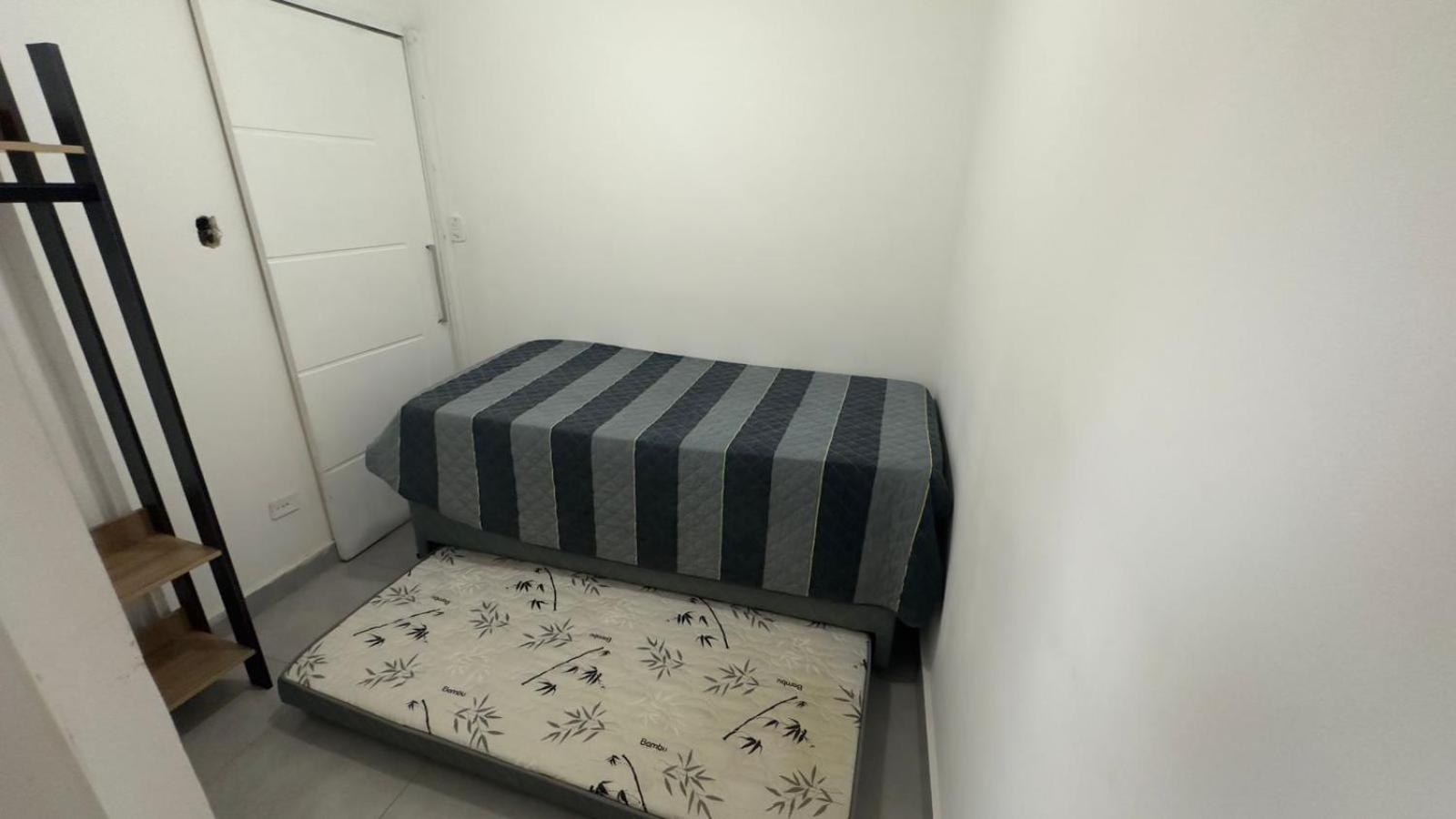 Apartamento 3 Dormitorio Praia Гуаружа Екстер'єр фото